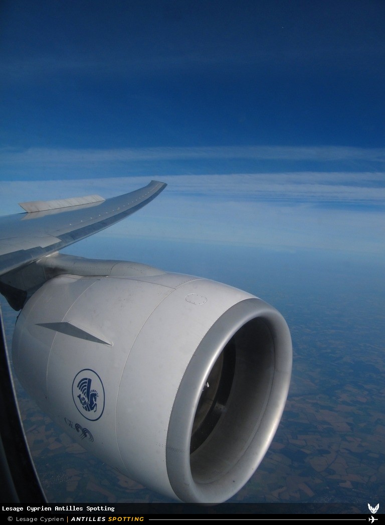 F-GSQN · Boeing 777-300ER, Air France, Martinique – Aimé Césaire