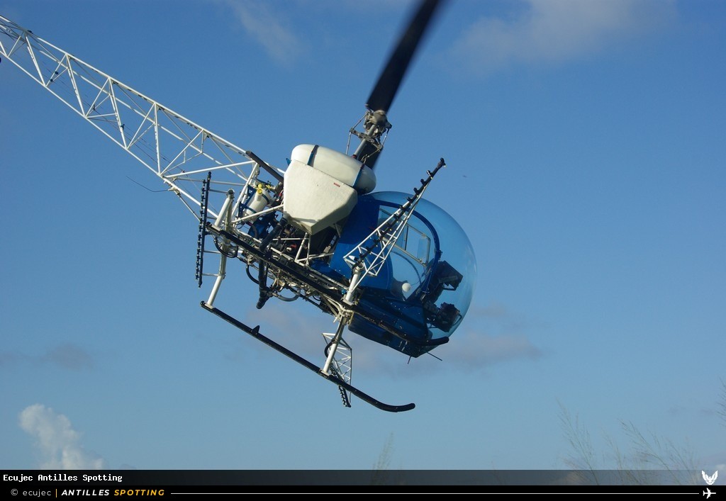 F-GIZV · Bell 47, Air Antilles Associés, Martinique – Aimé Césaire