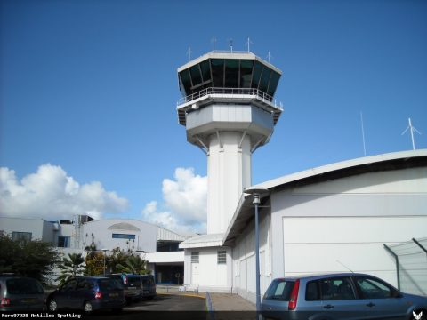 Airport · Control tower, Martinique – Aimé Césaire