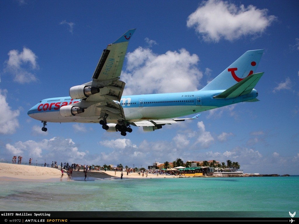 F-HSUN · Boeing 747-400, Corsairfly, Sint Maarten – Princess Juliana