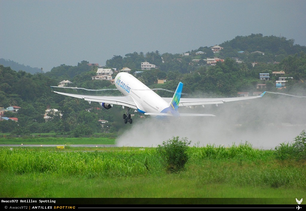 F-OONE · Airbus A330-300, Air Caraïbes, Martinique – Aimé Césaire