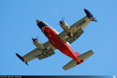 F-OIXB · Cessna 402 (2010)