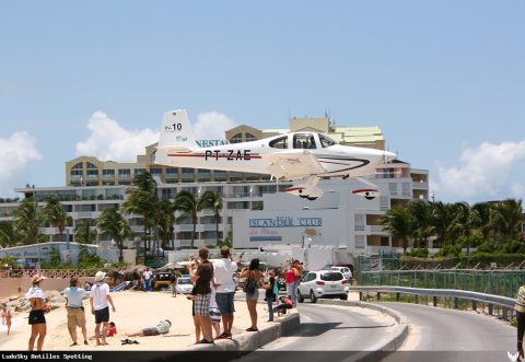 PT-ZAE · Van's/Flyer RV-10, Sint Maarten – Princess Juliana