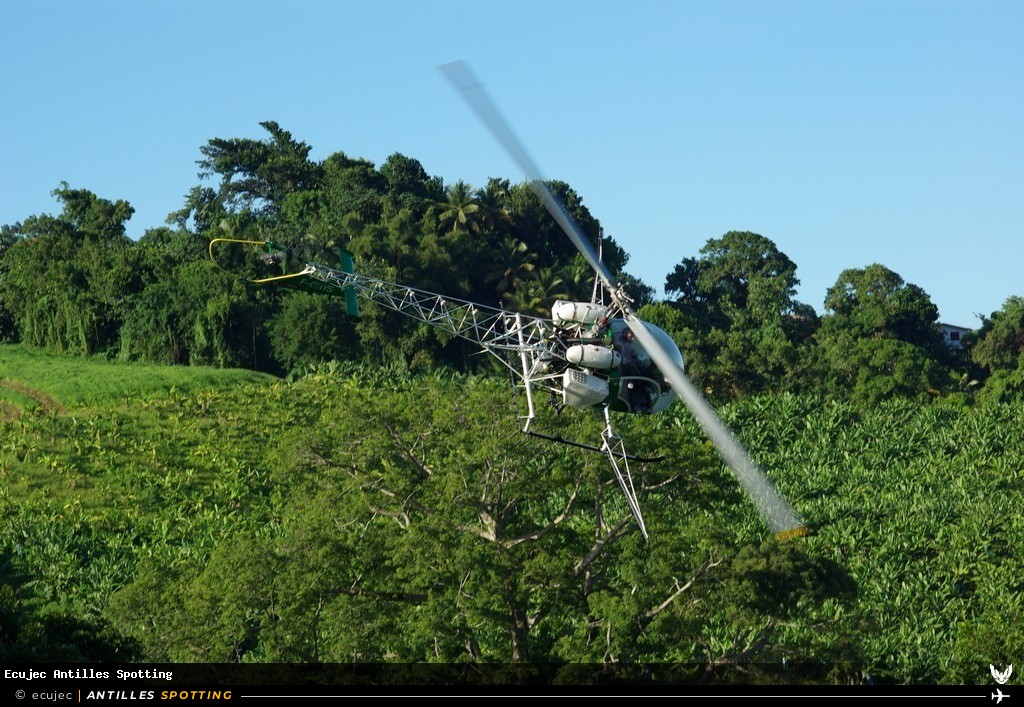 F-GHYS · Bell 47, Air Antilles Associés, Martinique – Aimé Césaire