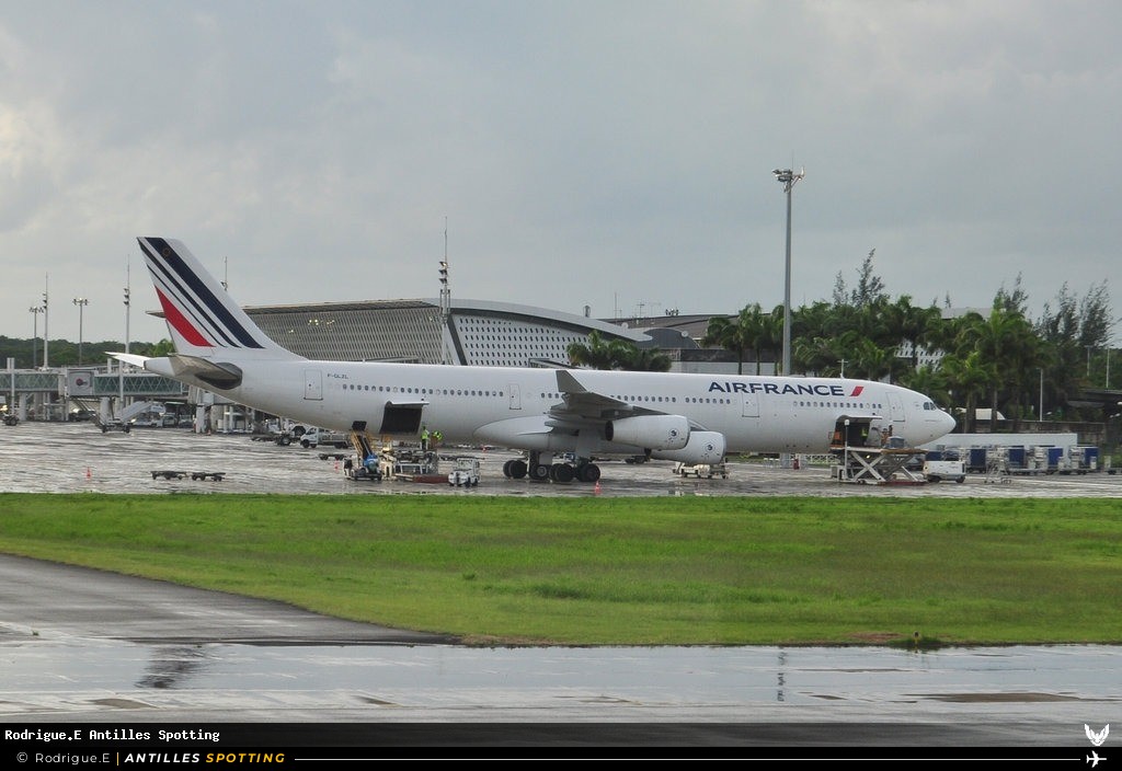 F-GLZL · Airbus A340-300, Air France, Pointe-à-Pitre – Maryse Condé