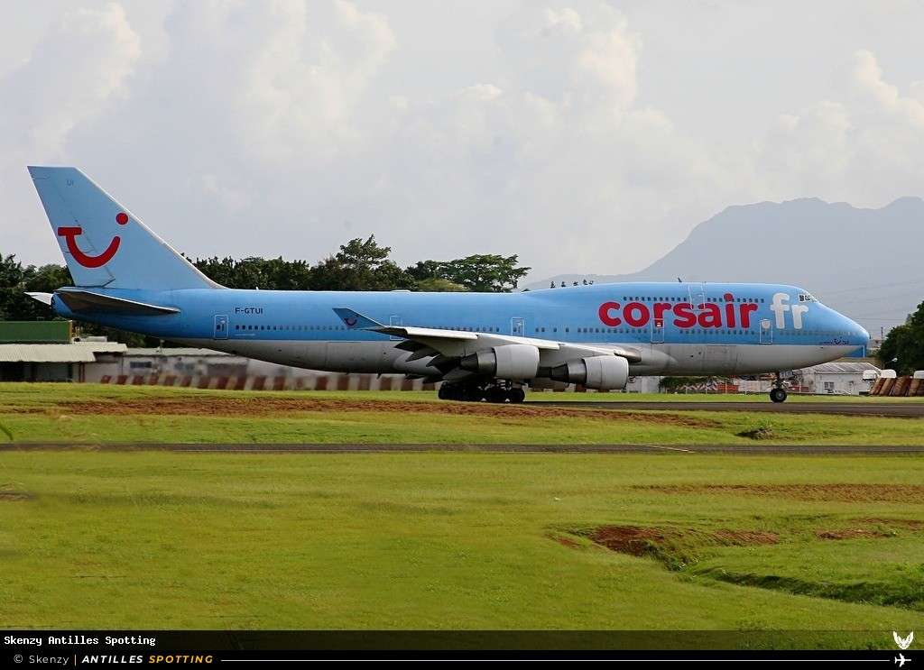 F-GTUI · Boeing 747-400, Corsairfly, Pointe-à-Pitre – Maryse Condé