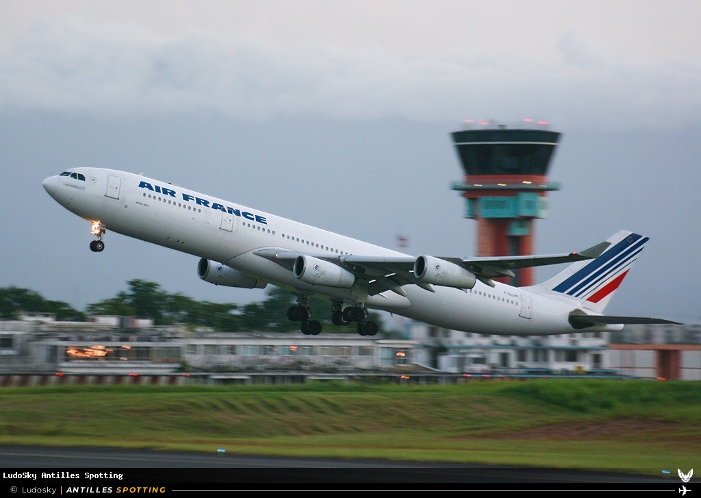 F-GLZM · Airbus A340-300, Air France, Pointe-à-Pitre – Maryse Condé