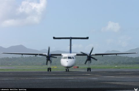 V2-LGC · De Havilland Canada Dash 8-100 (2010)
