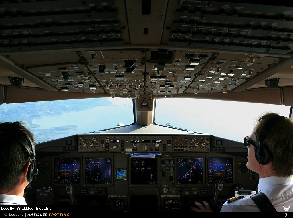 F-GSQX · Boeing 777-300ER, Air France, Pointe-à-Pitre – Maryse Condé