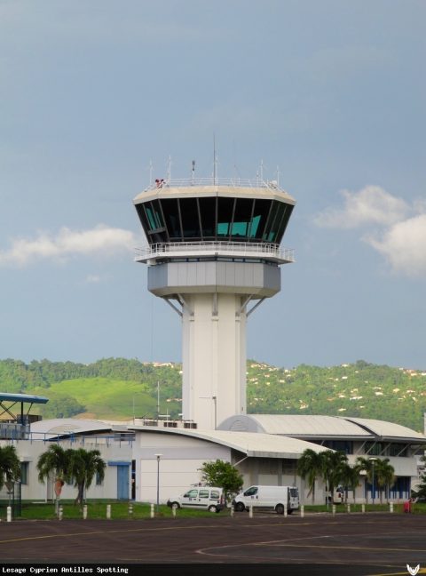 Airport · Control tower, Martinique – Aimé Césaire
