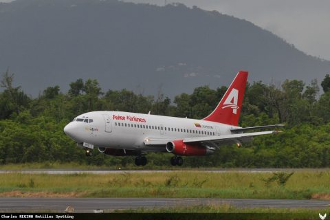 YV1576 · Boeing 737-200 (2010)
