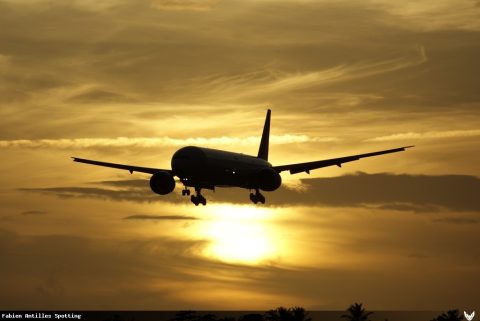 F-GSQO · Boeing 777-300ER, Martinique – Aimé Césaire