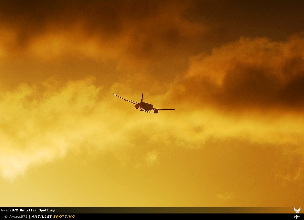 F-GSQN · Boeing 777-300ER, Air France, Martinique – Aimé Césaire