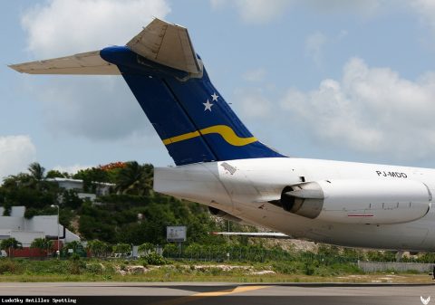 PJ-MDD · McDonnell Douglas MD-82 (2010)