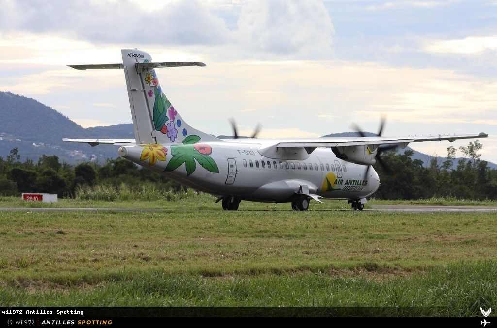 F-OIXD · ATR 42-500, Air Antilles Express, Martinique – Aimé Césaire