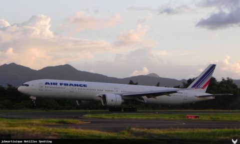 F-GSQT · Boeing 777-300ER, Martinique – Aimé Césaire