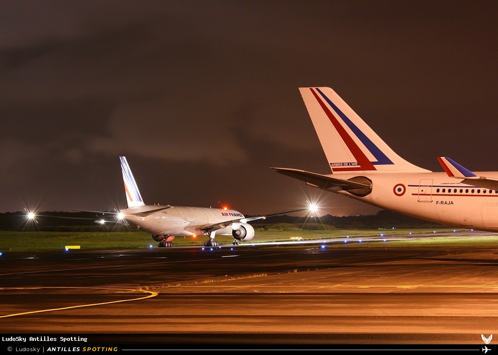 F-RAJA · Airbus A340-200, Armée de l'Air Française - Cotam, Pointe-à-Pitre – Maryse Condé