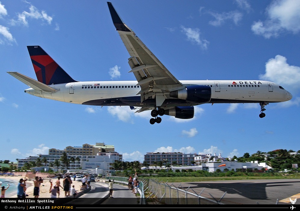 N663DN · Boeing 757-200, Delta Air Lines, Sint Maarten – Princess Juliana
