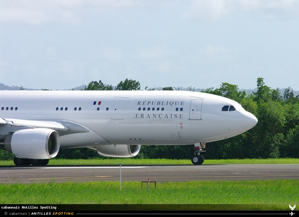 F-ZWUG · Airbus A330-200, République Française, Martinique – Aimé Césaire