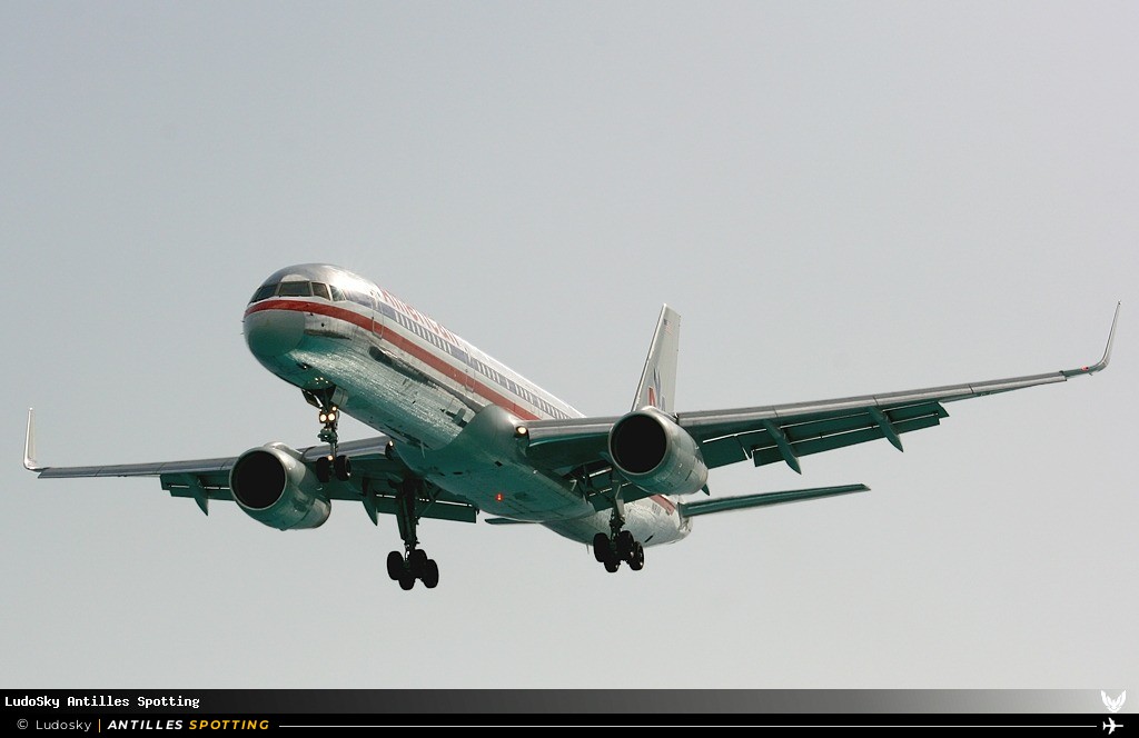 N181AN · Boeing 757-200, American Airlines, Sint Maarten – Princess Juliana