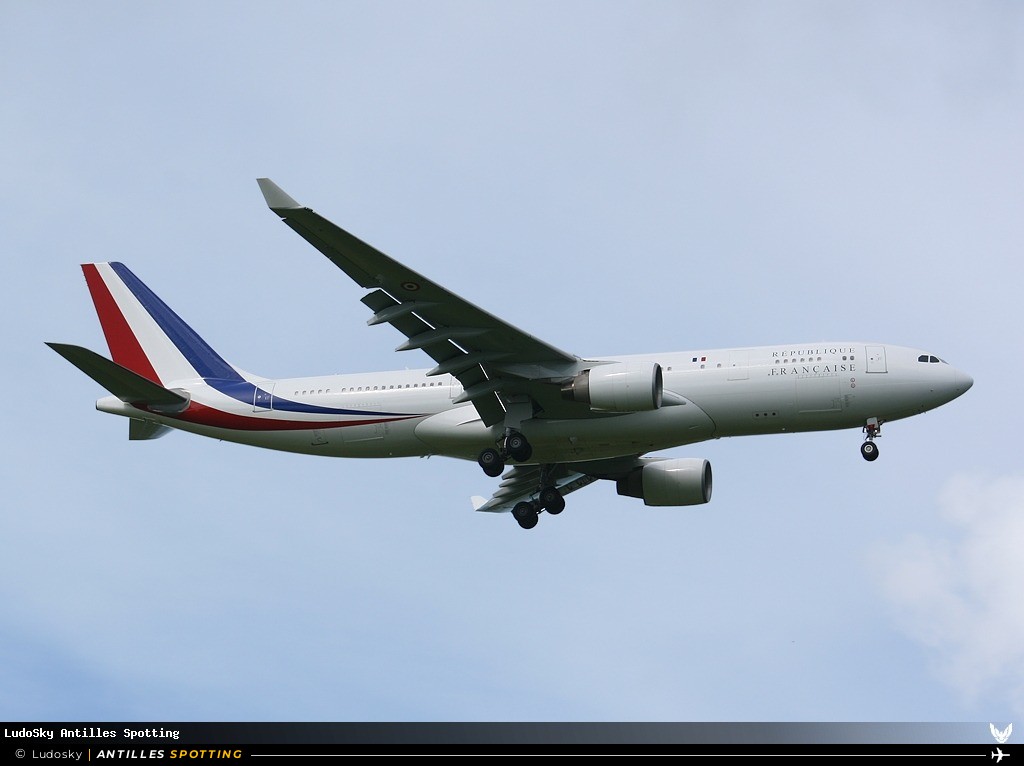 F-RARF · Airbus A330-200, République Française - COTAM, Pointe-à-Pitre – Maryse Condé