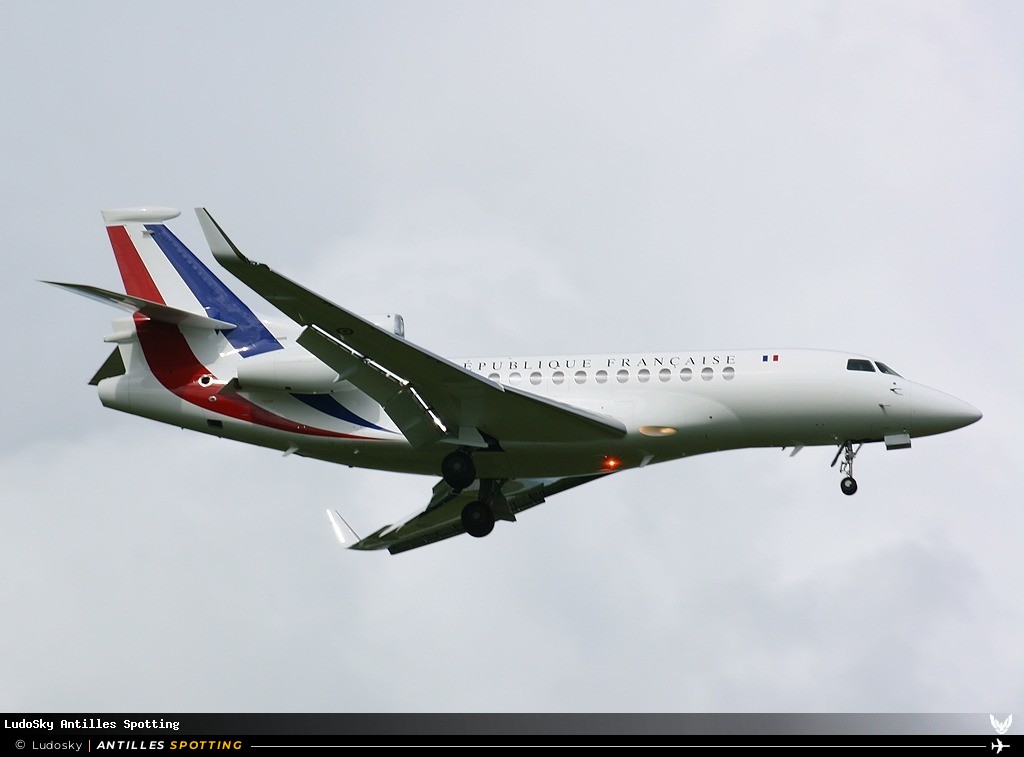 F-RAFB · Dassault Falcon 7X, République Française - COTAM, Pointe-à-Pitre – Maryse Condé