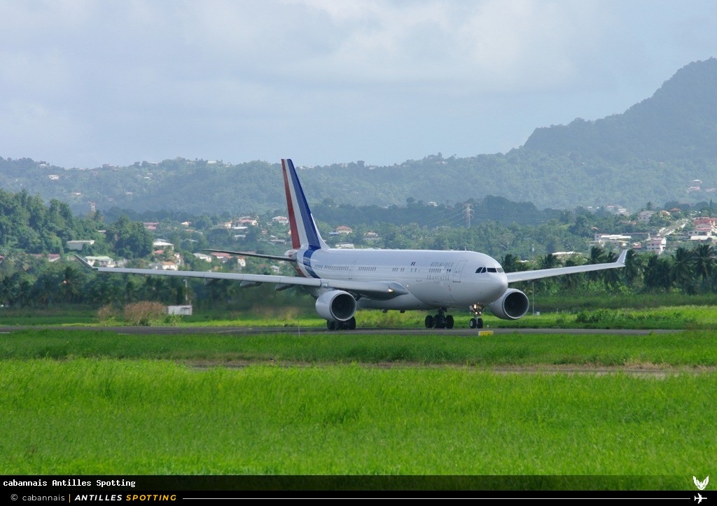 F-ZWUG · Airbus A330-200, République Française, Martinique – Aimé Césaire