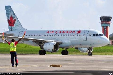C-FYKC · Airbus A319 (2011)