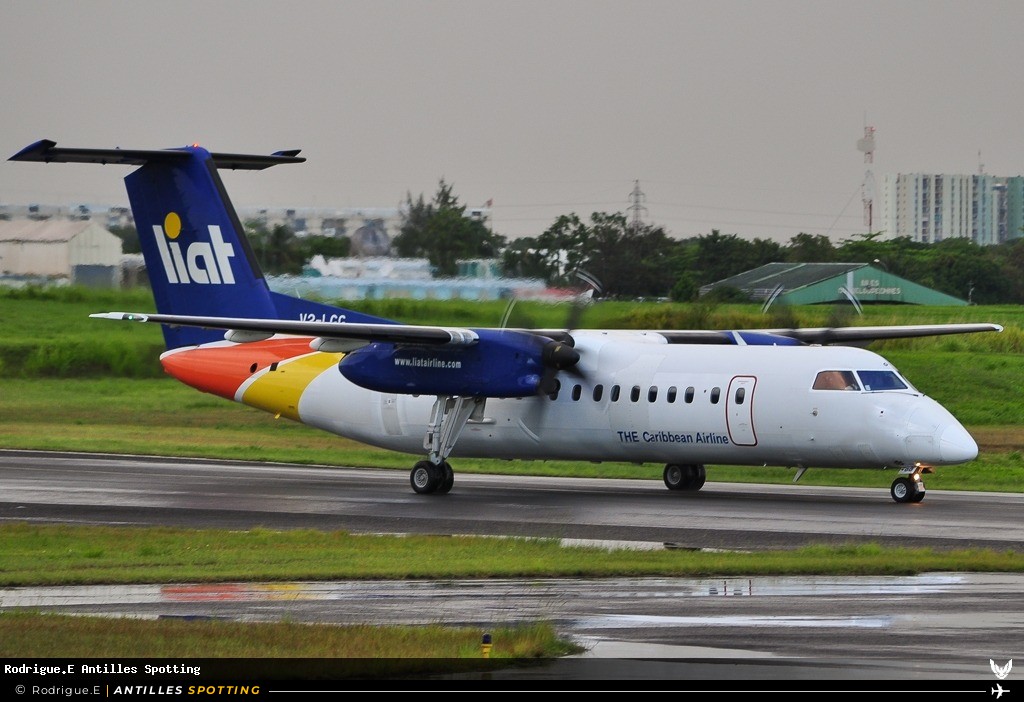 V2-LGG · De Havilland Canada Dash 8-300, LIAT, Pointe-à-Pitre – Maryse Condé