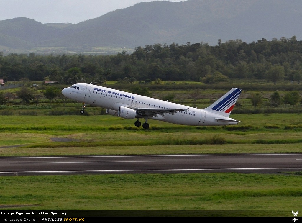 F-GKXQ · Airbus A320, Air France, Martinique – Aimé Césaire