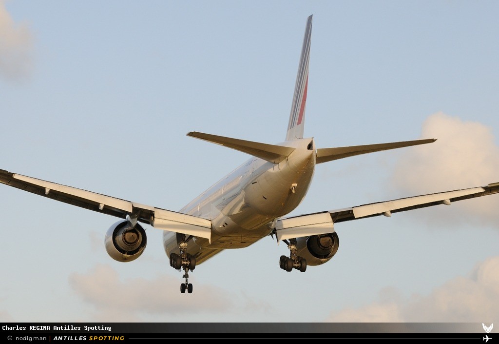 F-GSQR · Boeing 777-300ER, Air France, Martinique – Aimé Césaire