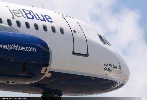 N597JB · Airbus A320, Sint Maarten – Princess Juliana