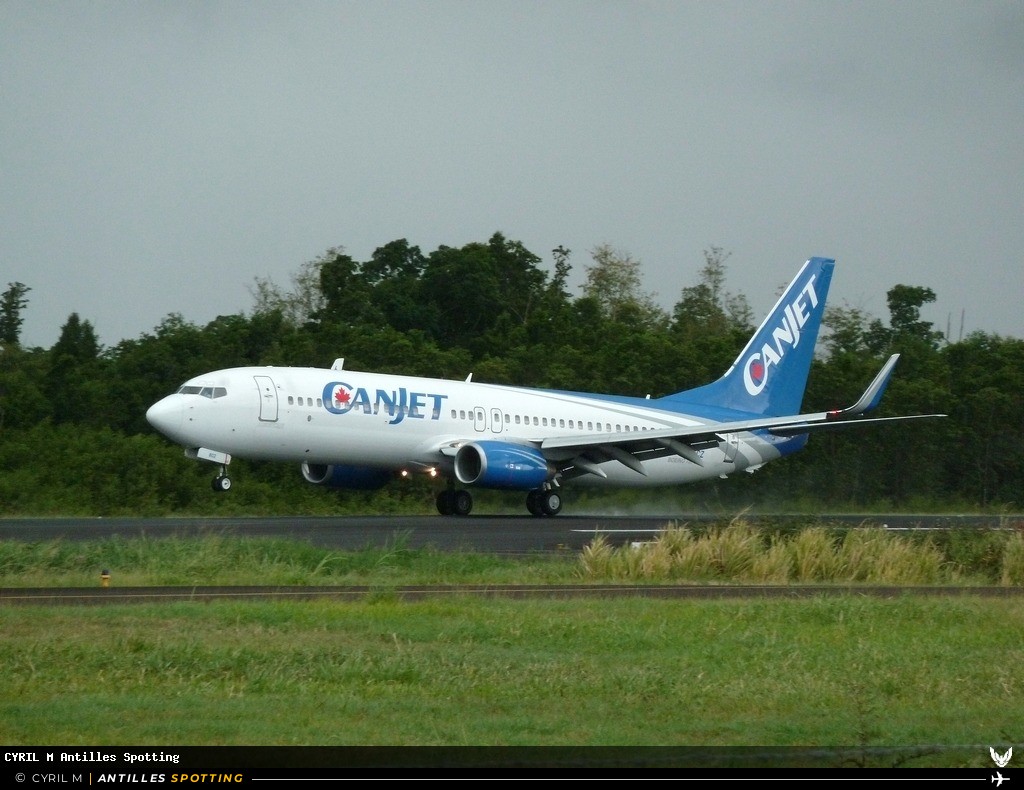 C-FTCZ · Boeing 737-800, CanJet, Martinique – Aimé Césaire