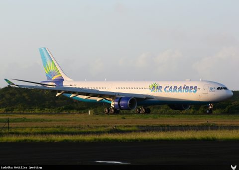 F-OONE · Airbus A330-300, Pointe-à-Pitre – Maryse Condé