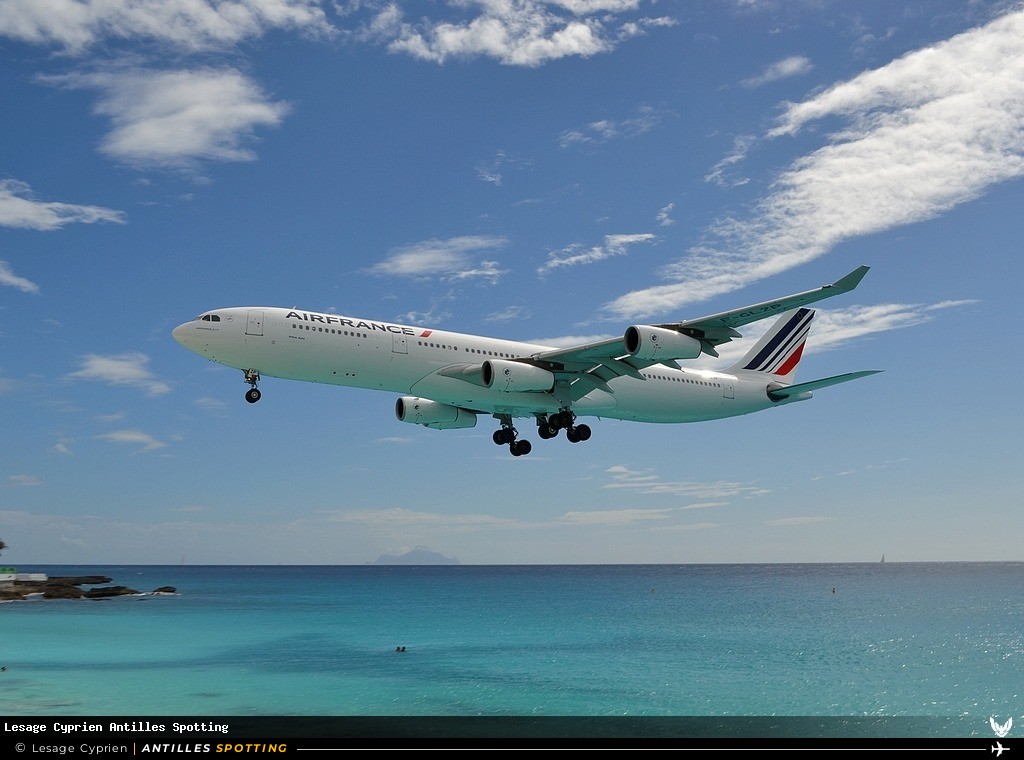 F-GLZP · Airbus A340-300, Air France, Sint Maarten – Princess Juliana