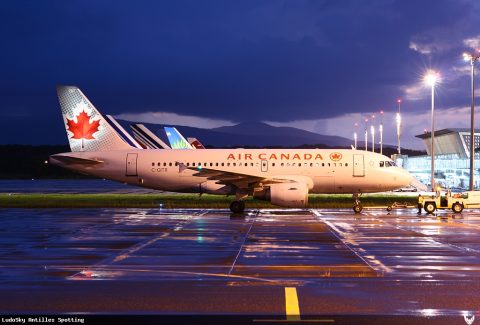 C-GITR · Airbus A319, Pointe-à-Pitre – Maryse Condé