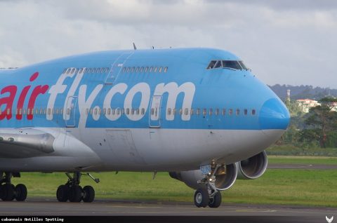 F-HSUN · Boeing 747-400, Martinique – Aimé Césaire