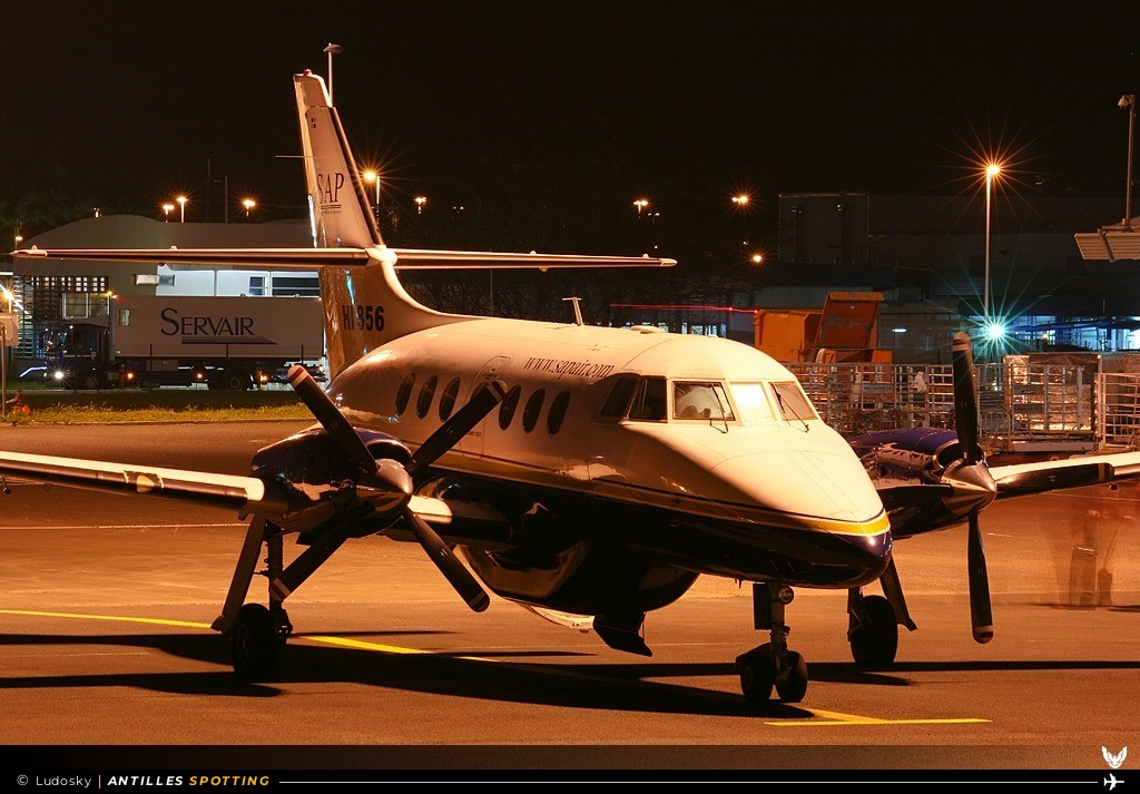 HI-856 · BAe Jetstream 32, Servicios Aéreos Profesionales (SAP), Pointe-à-Pitre – Maryse Condé