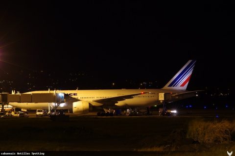 F-GSPG · Boeing 777-200, Martinique – Aimé Césaire