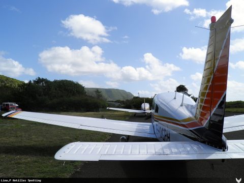 F-OGRH · Piper PA-28 Cherokee / Warrior / Archer (2011)