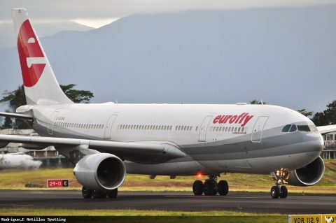 EI-EZL · Airbus A330-200 (2011)