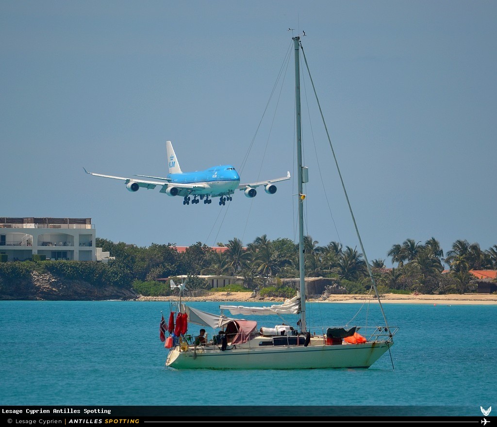 PH-BFL · Boeing 747-400, KLM, Sint Maarten – Princess Juliana