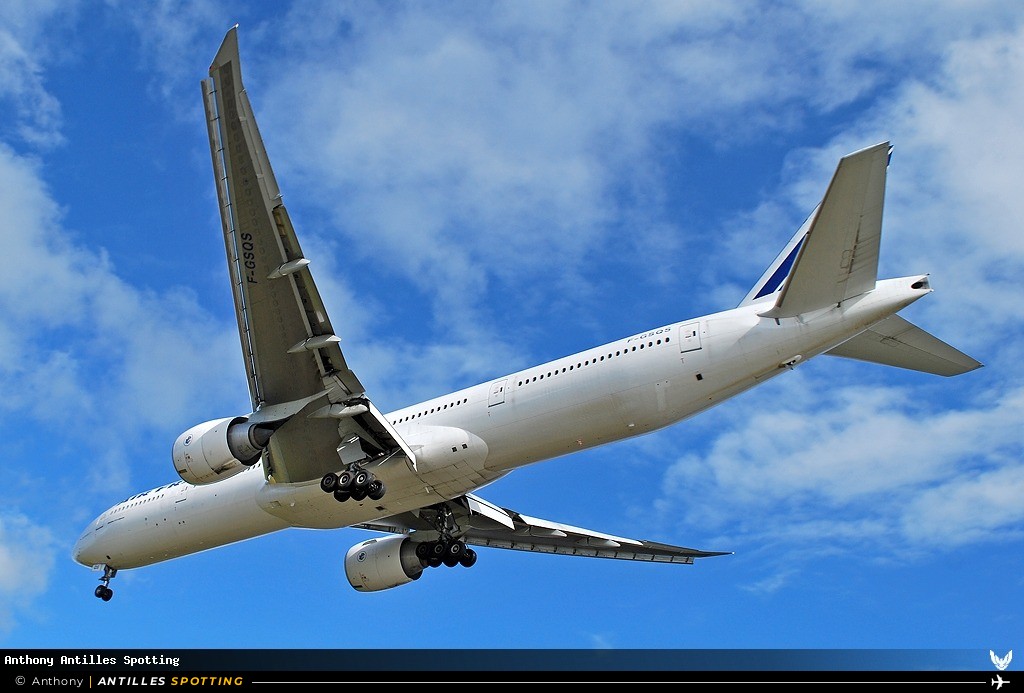 F-GSQS · Boeing 777-300ER, Air France, Martinique – Aimé Césaire