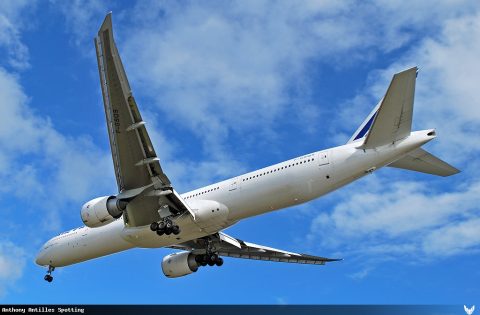 F-GSQS · Boeing 777-300ER, Martinique – Aimé Césaire