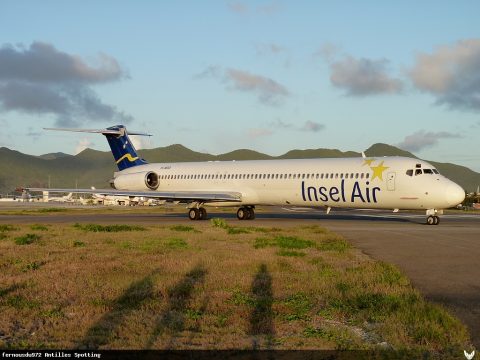 PJ-MDD · McDonnell Douglas MD-82 (2011)