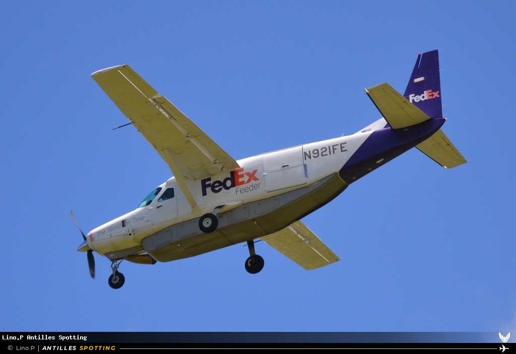 N921FE · Cessna 208 Caravan, FedEx Feeder, Pointe-à-Pitre – Maryse Condé