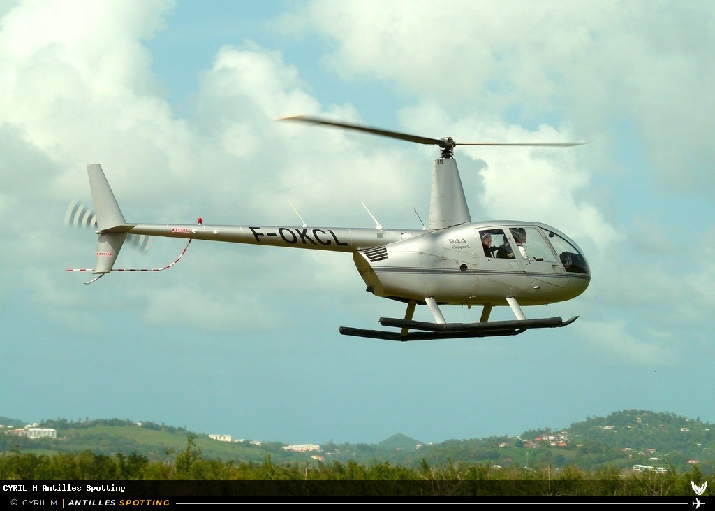 F-OKCL · Robinson R44, Héli Blue, Martinique – Aimé Césaire
