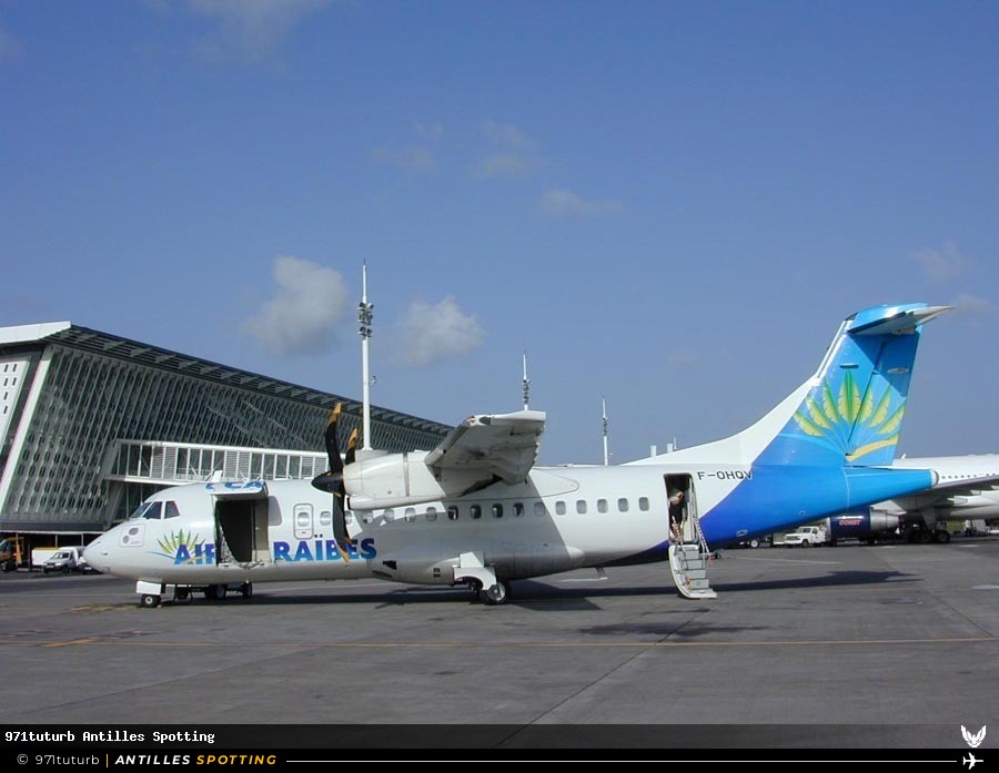 F-OHQV · ATR 42-500, Air Caraïbes, Pointe-à-Pitre – Maryse Condé