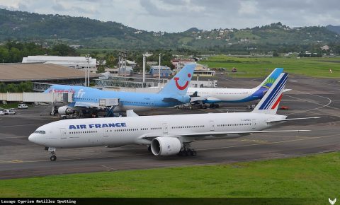 F-GSQO · Boeing 777-300ER, Martinique – Aimé Césaire