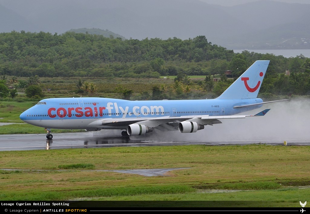 F-HKIS · Boeing 747-400, Corsairfly, Martinique – Aimé Césaire